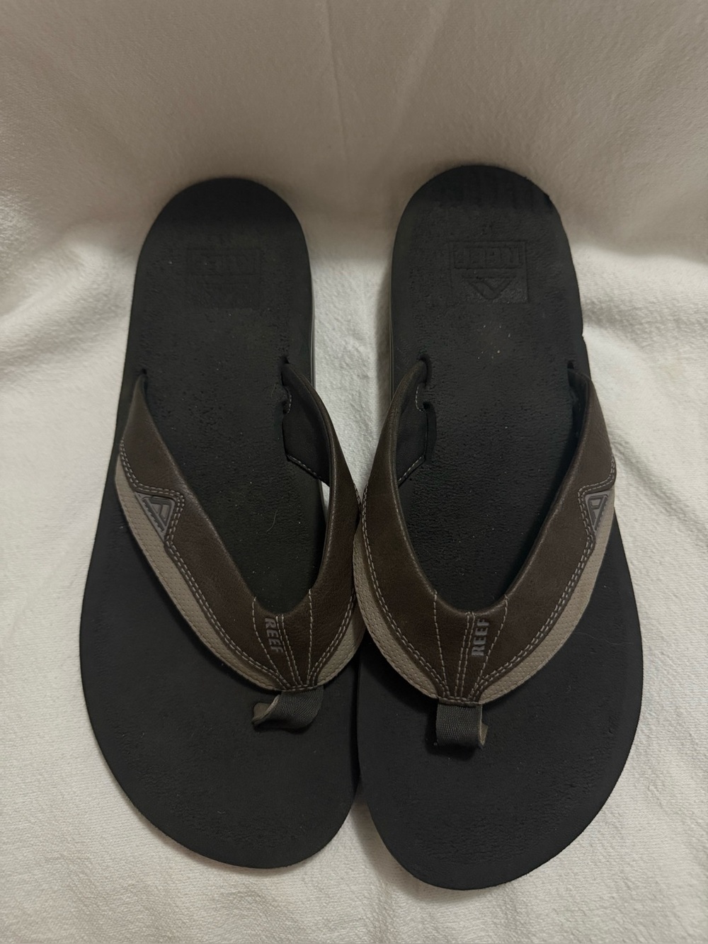 Reef Cushion Dawn Flip Flops Men’s Size 13 Brown Gray Sandals